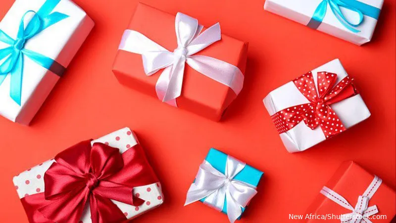 3 holiday gifts for online learners and teachersf1605605018