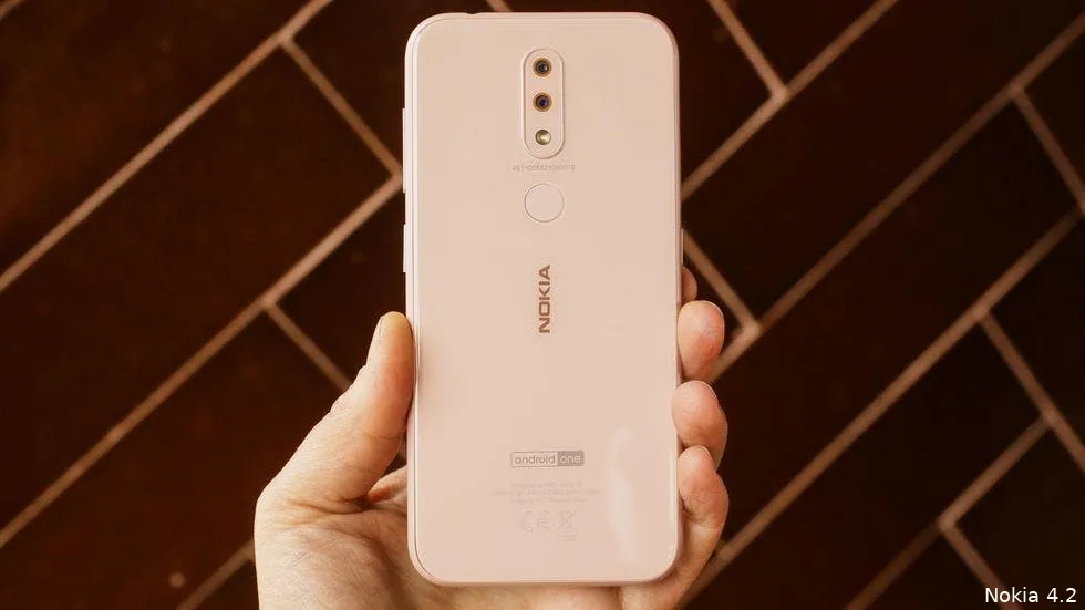 01 nokia 4