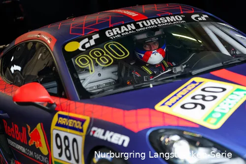 max-verstappen-franz-hermann-gt4-nordschleife-13 september