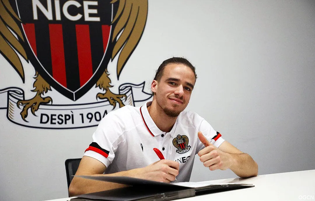 officiel nice recrute billal brahimi brahimi billal signature 333495