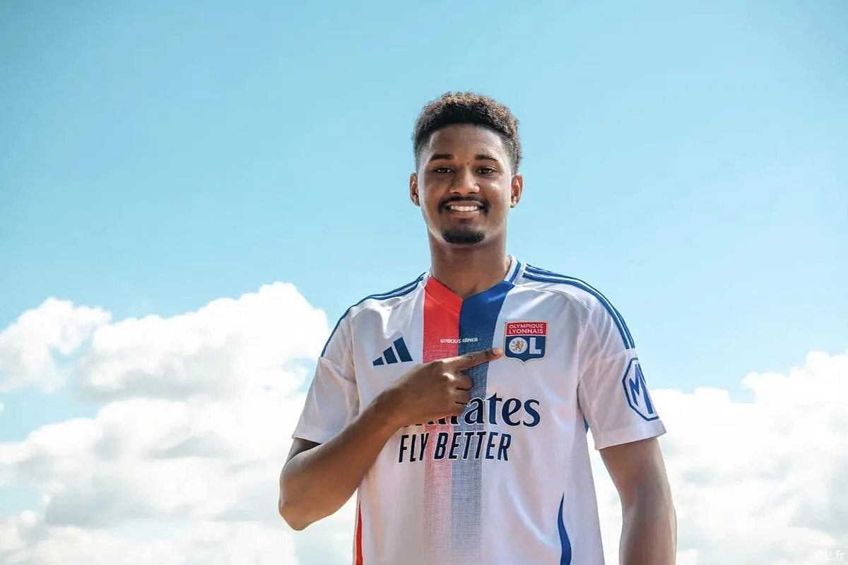 ol abner vinicius s engage pour 8 millions d euros abner 378059