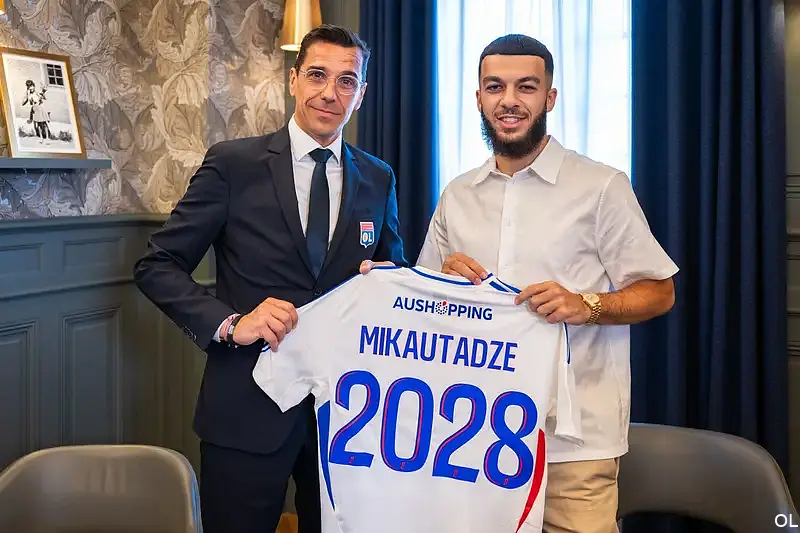 ol faire la paire avec lacazette mikautadze en reve screenshot 2024 07 18 at 22 51 24 dlg 2446 b88c2e5c29 jpg image webp 800 533 pixels 378652