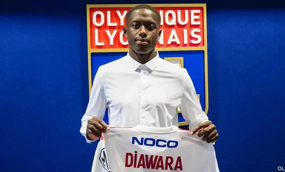 officiel mahamadou diawara quitte le psg pour l ol mahamadou diawara 361706