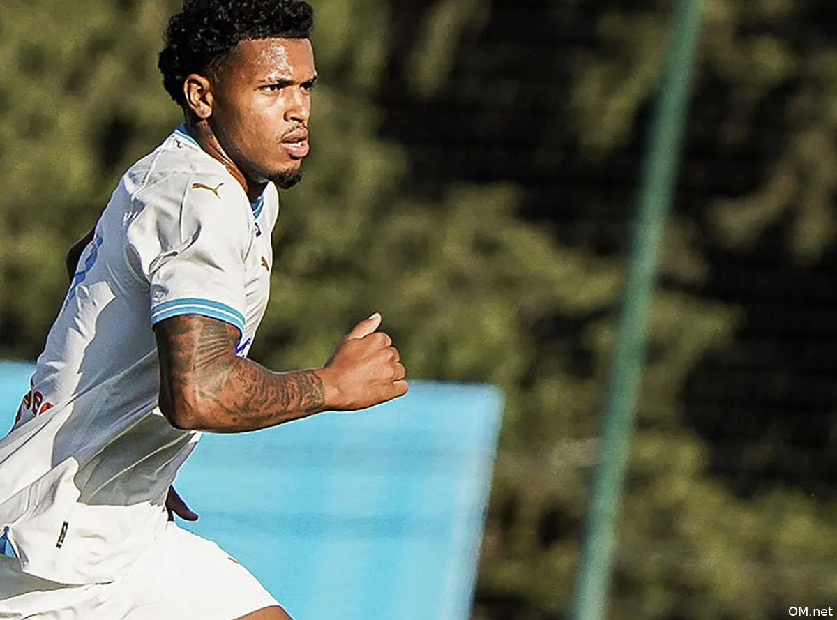 l om recrute gratuitement un attaquant de benfica om 362922