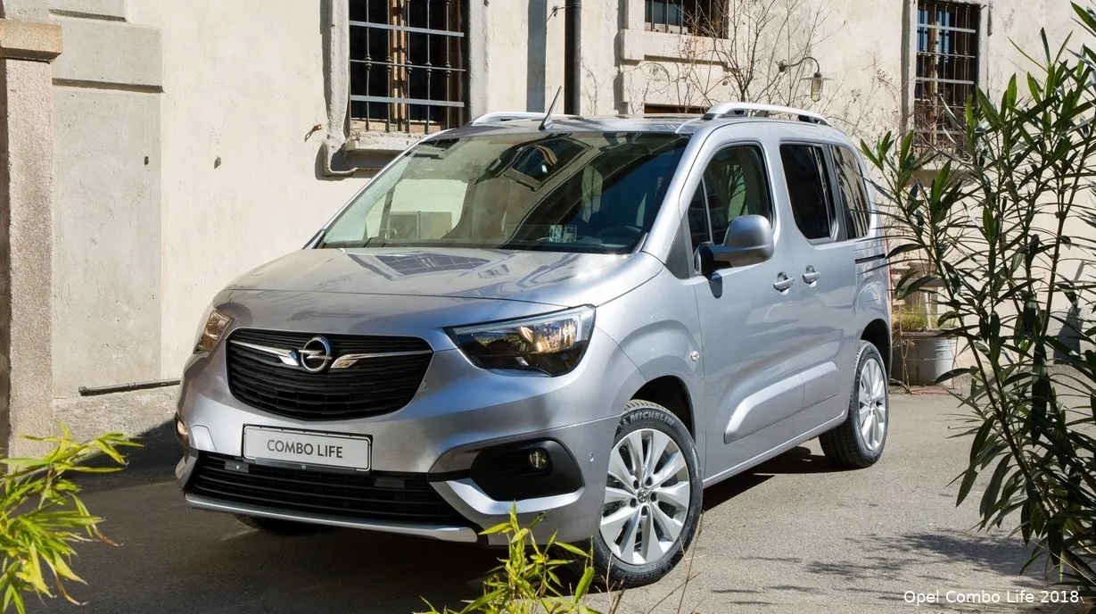 opel combo life copertina 1