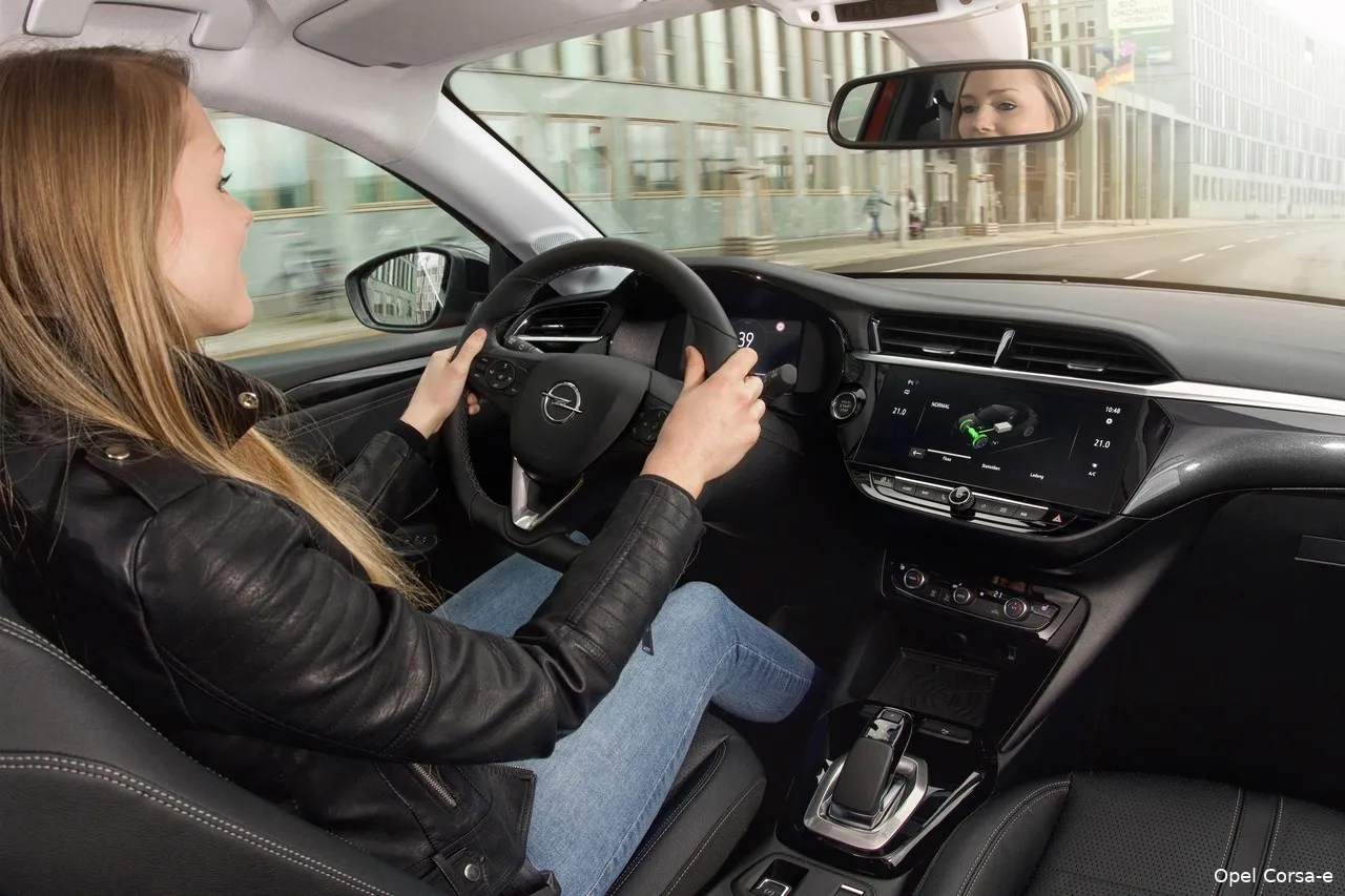 11 opel opel corsa e 511136