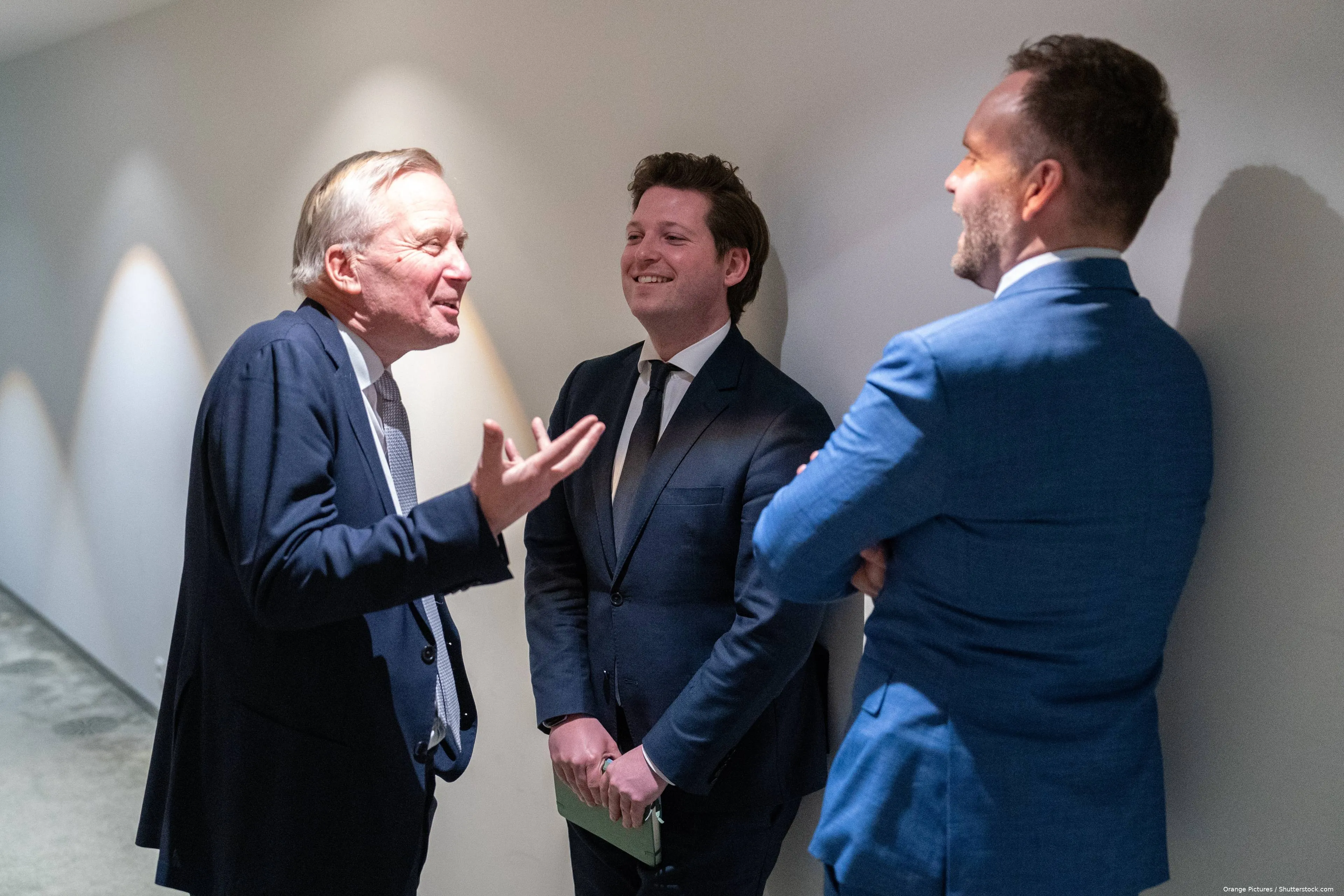 shutterstock_2578994641