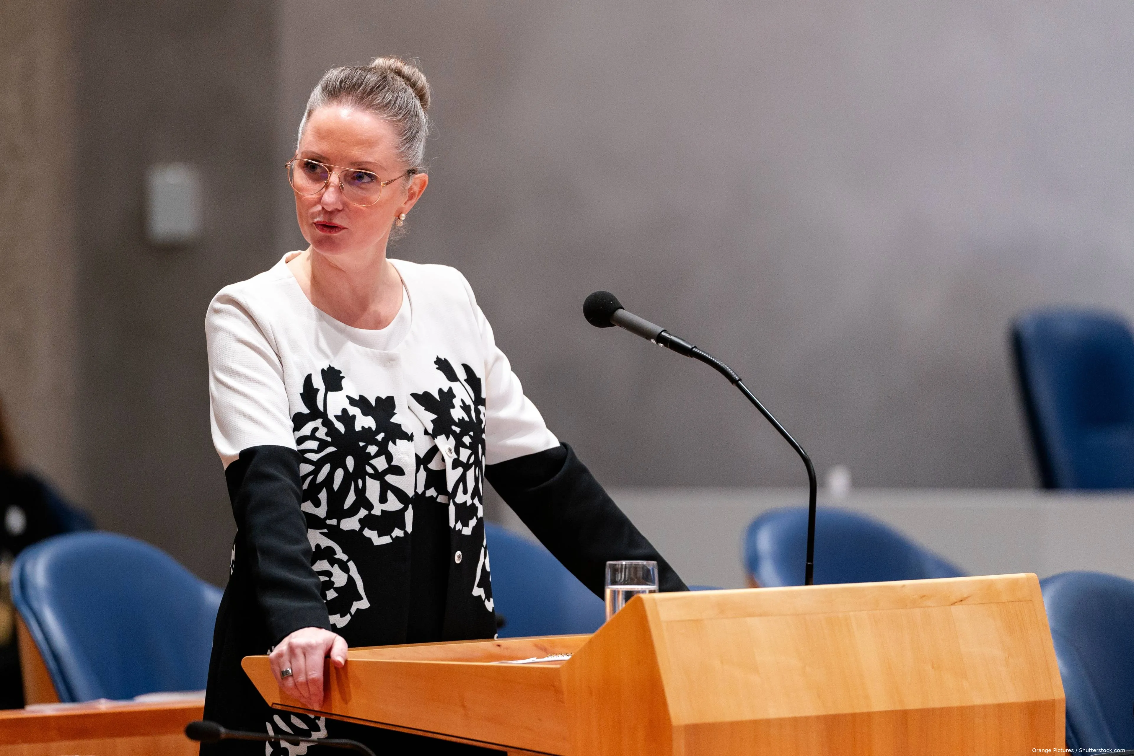 shutterstock_2558532035