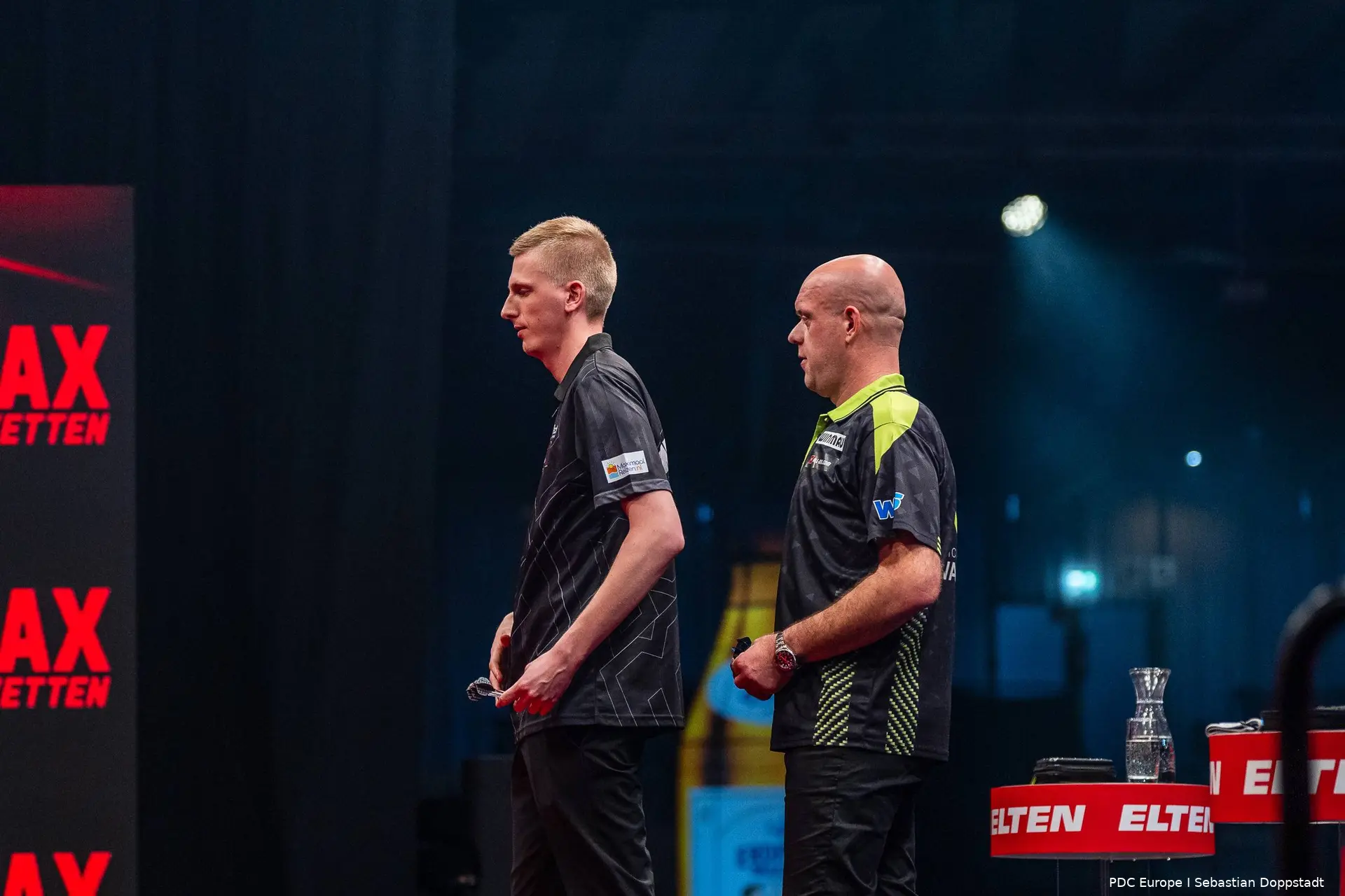 PDC_ET05_SU603_QF3_van_Gerwen-Nijman-11