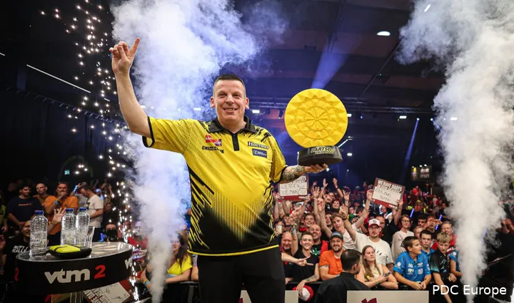 Chisnall won the Flanders Darts Trophy early this month