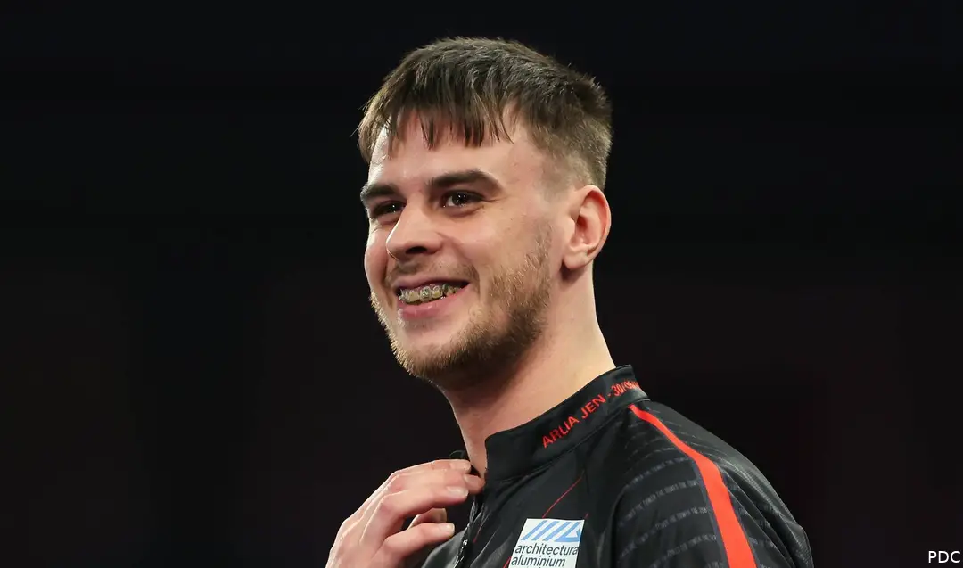 Dom Taylor makes his debut at Ally Palace