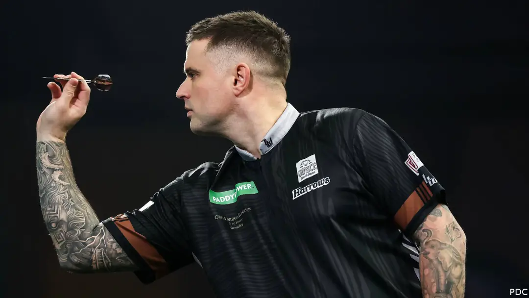 Luke Woodhouse in action on the World Championship stage