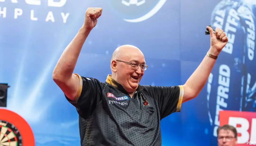 Andrew Gilding steht das zweite Jahr in Folge im Viertelfinale des World Matchplay