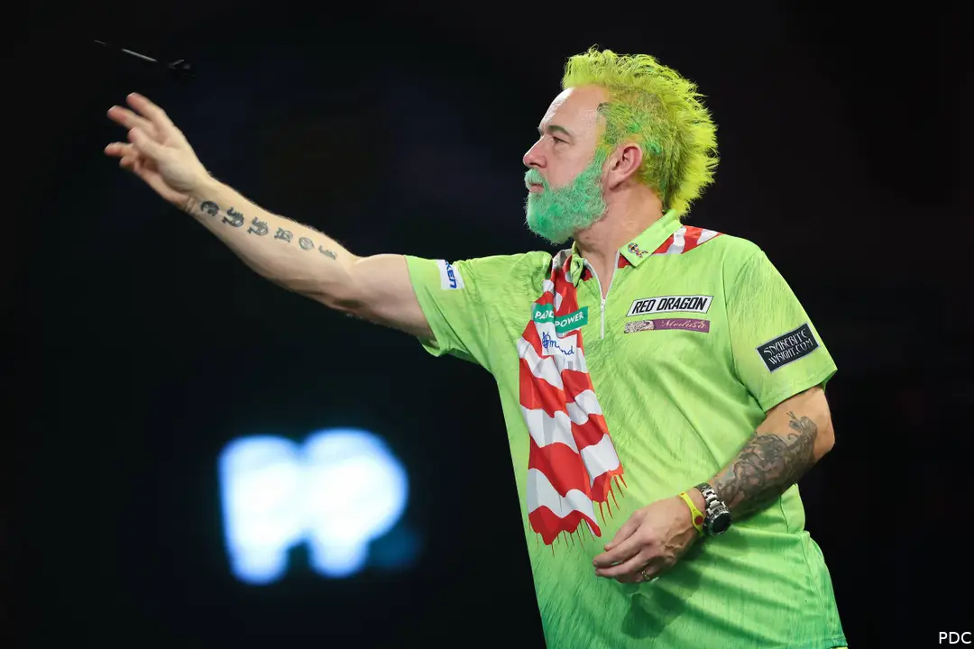 Peter Wright in Aktion bei der vergangenen Darts-WM