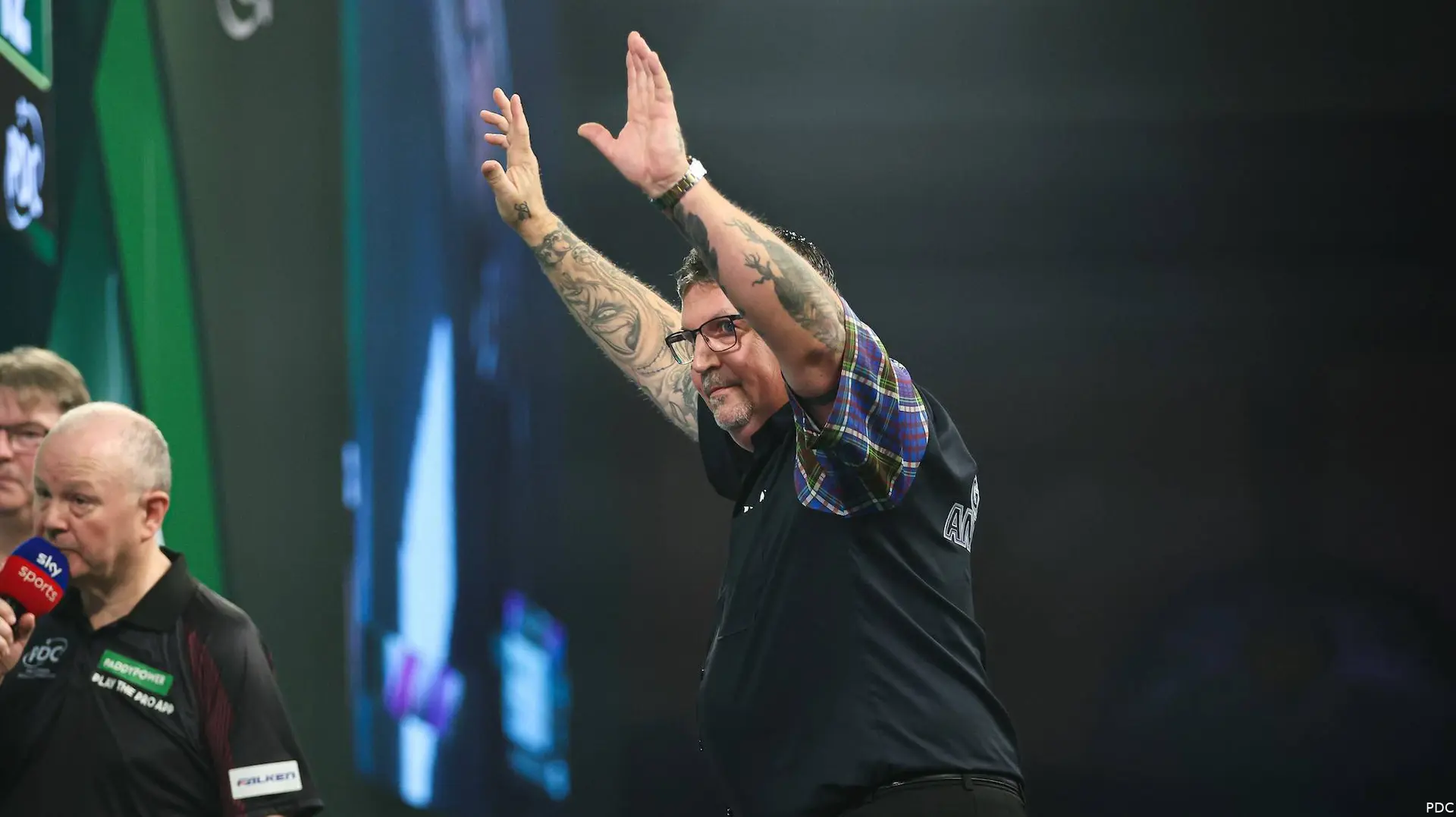Gary Anderson (2)