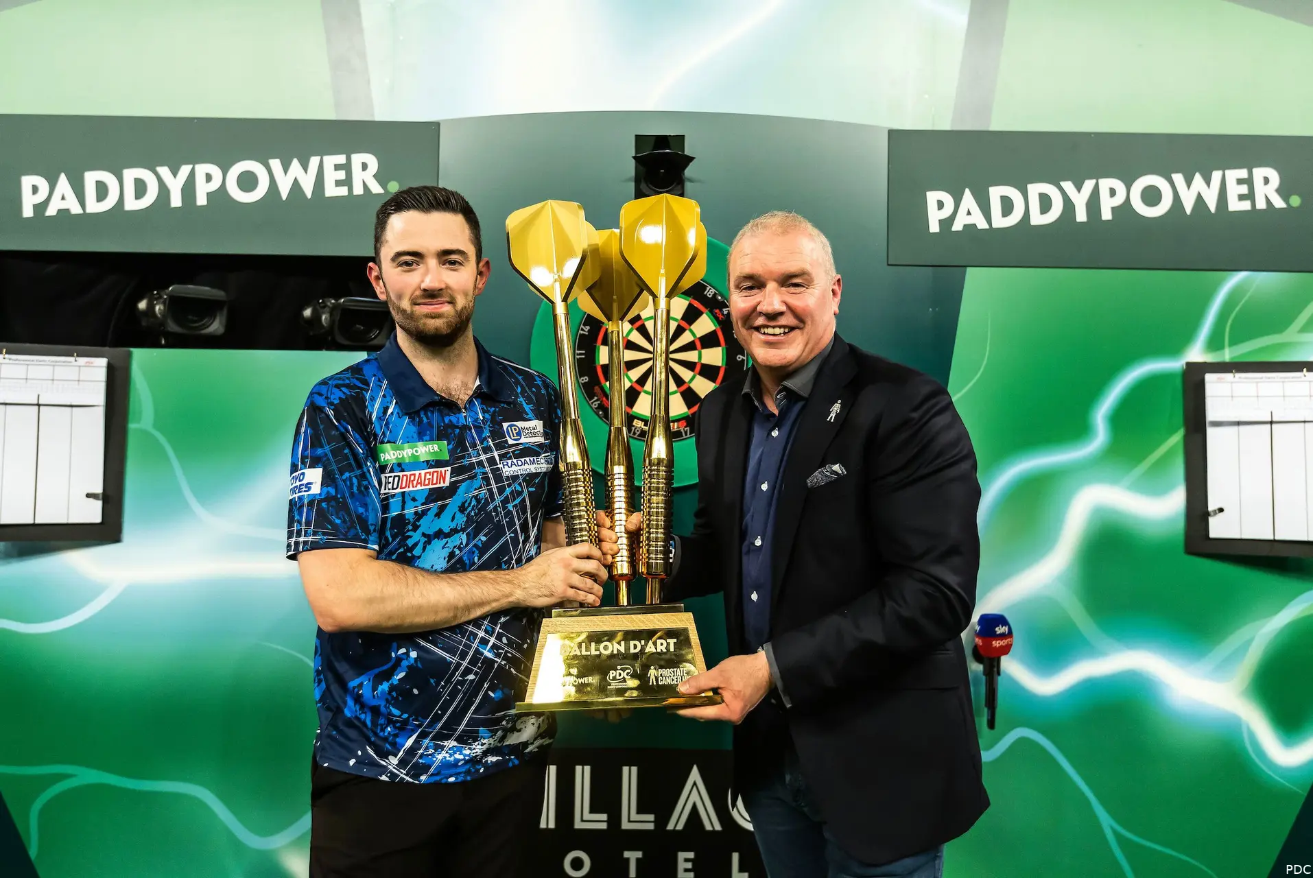 2024wcfinal humphriesballondart1