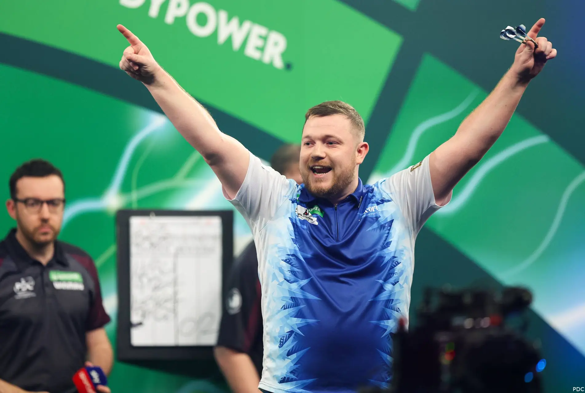 Darren Beveridge viert zijn overwinning