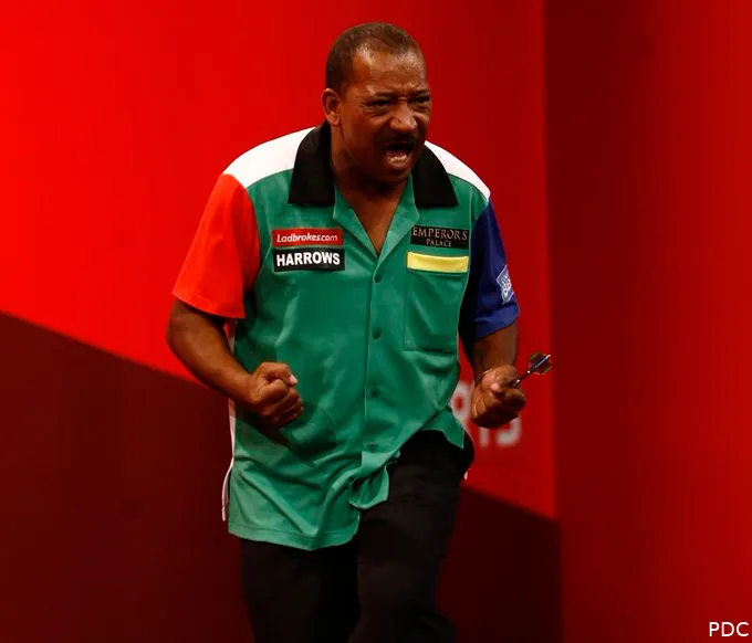 Charles Losper darts