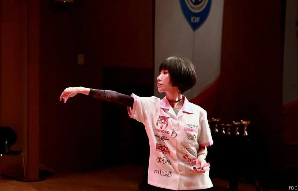 Momo Zhou e1525213354263