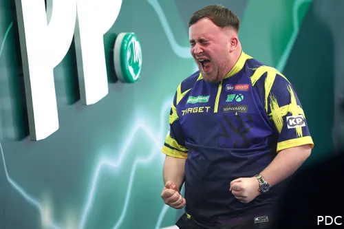 Luke Littler roars in celebration