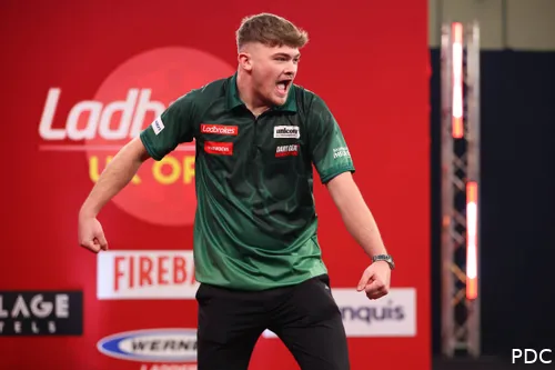 Charlie Manby celebrates at the 2026 UK Open