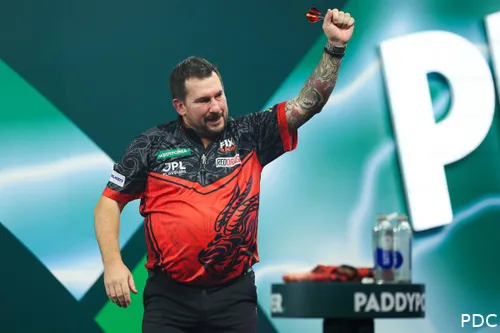 Jonny Clayton trifft im Viertelfinale der Darts WM 2026 auf Ryan Searle