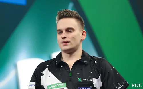 Ricardo Pietreczko spielt sich mit beeindruckenden mentalen Leistung in die dritte Runde der Darts-WM 2026
