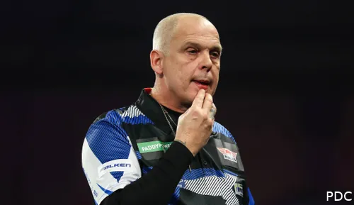 Glück im Unglück für Mario Vandenbogaerde, der seine PDC Tour Card nur knapp verteidigt