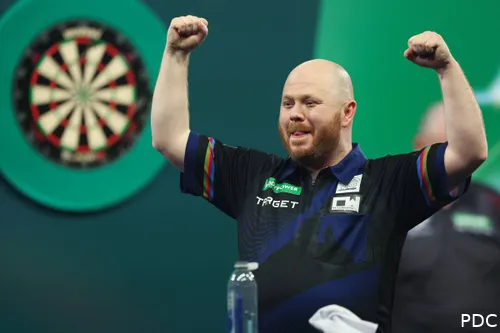 Justin Hood ballt die Fäuste