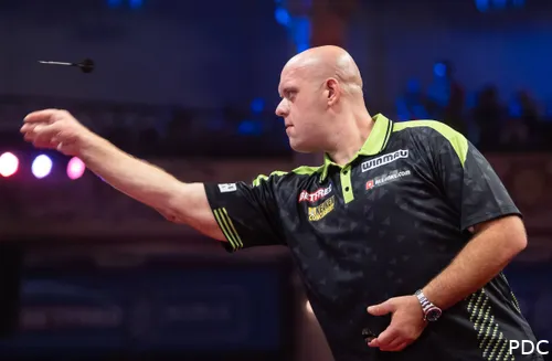 De dubbels lieten Van Gerwen in de steek in zijn partij tegen Josh Rock