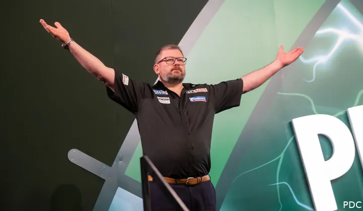Wade during his walk on at the 2024 PDC World Darts Championship
