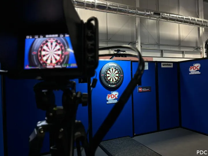 pdc pro tour live stream 2
