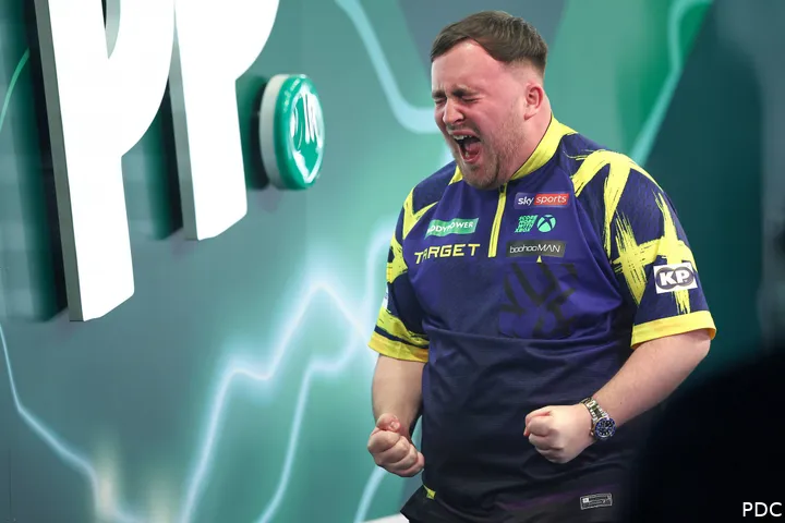 Luke Littler roars in celebration
