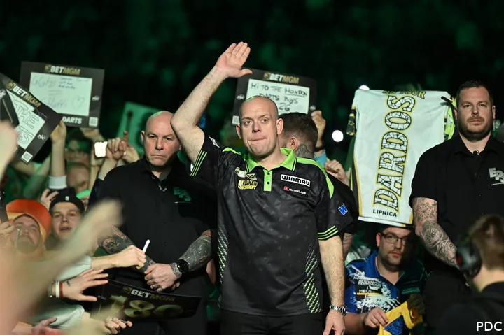Michael van Gerwen during a walk-on