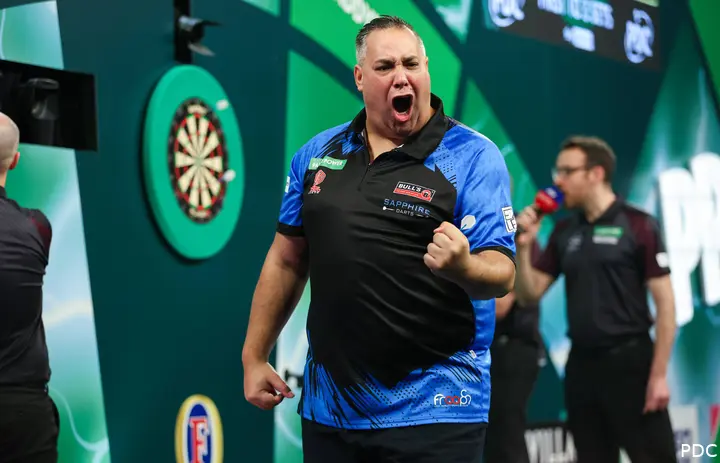 Jermaine Wattimena roaring with his fist in front of him