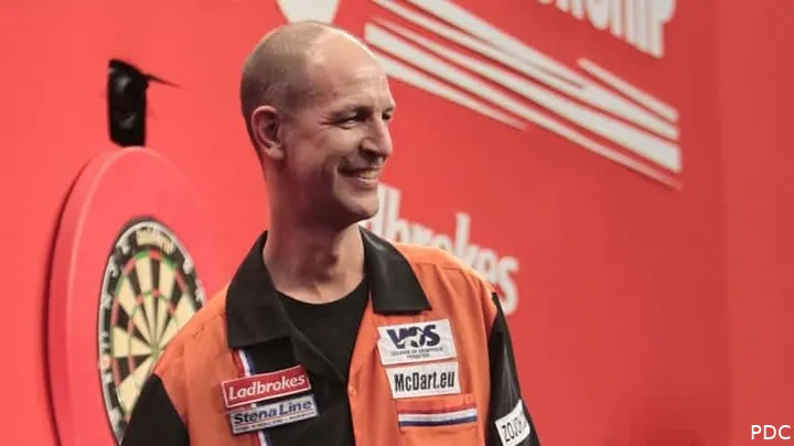 Roland Scholten won one PDC major