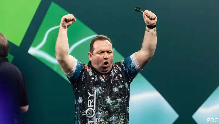 Brendan Dolan jubelt nach einer starken Leistung