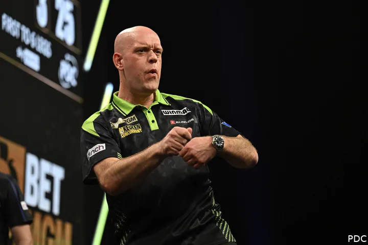 Michael van Gerwen an Nacht Sieben der Premier League Darts 2026 in Dublin