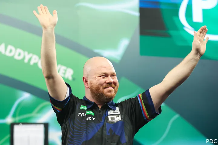 Justin Hood erreichte bei der Darts WM 2026 das Viertelfinale