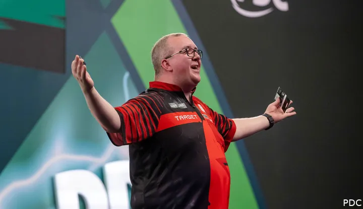 Keert Stephen Bunting na tien jaar weer definitief terug in de beste dartscompetitie ter wereld?