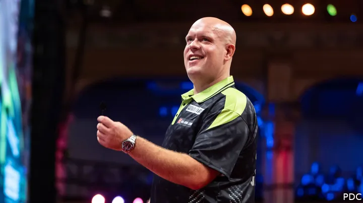 Michael van Gerwen bleef steken in de tweede ronde van de World Matchplay