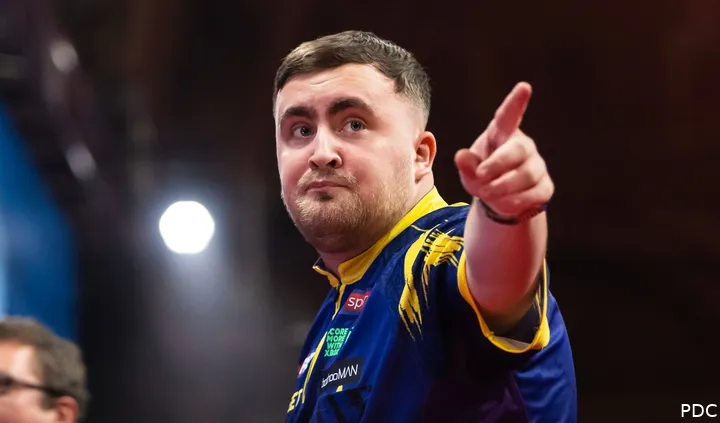 Luke Littler won begin dit jaar het WK Darts