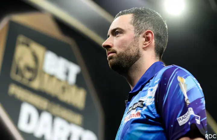 Luke Humphries op Finals Night van de 2026 Premier League Darts