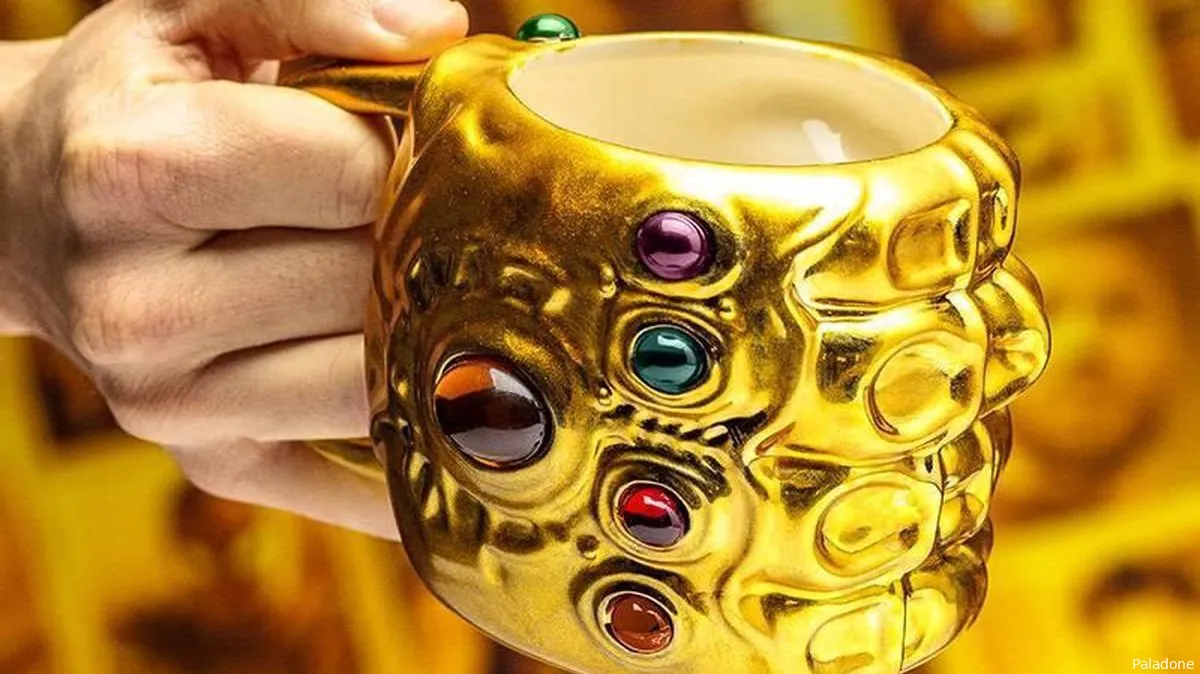 infinity war gauntlet mokf1644924737