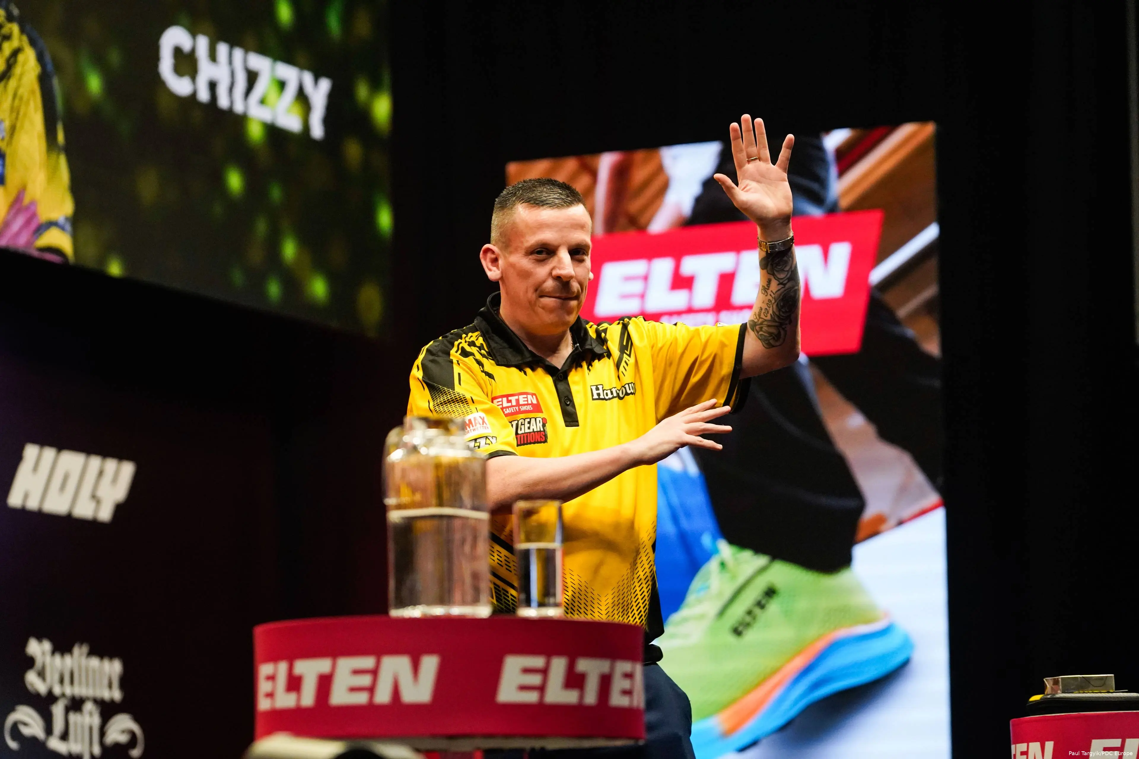 Dave Chisnall (3)