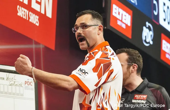 Damon Heta gelang beim Brisbane Darts Masters 2019 bereits früh in seiner Karriere ein World-Series-Coup