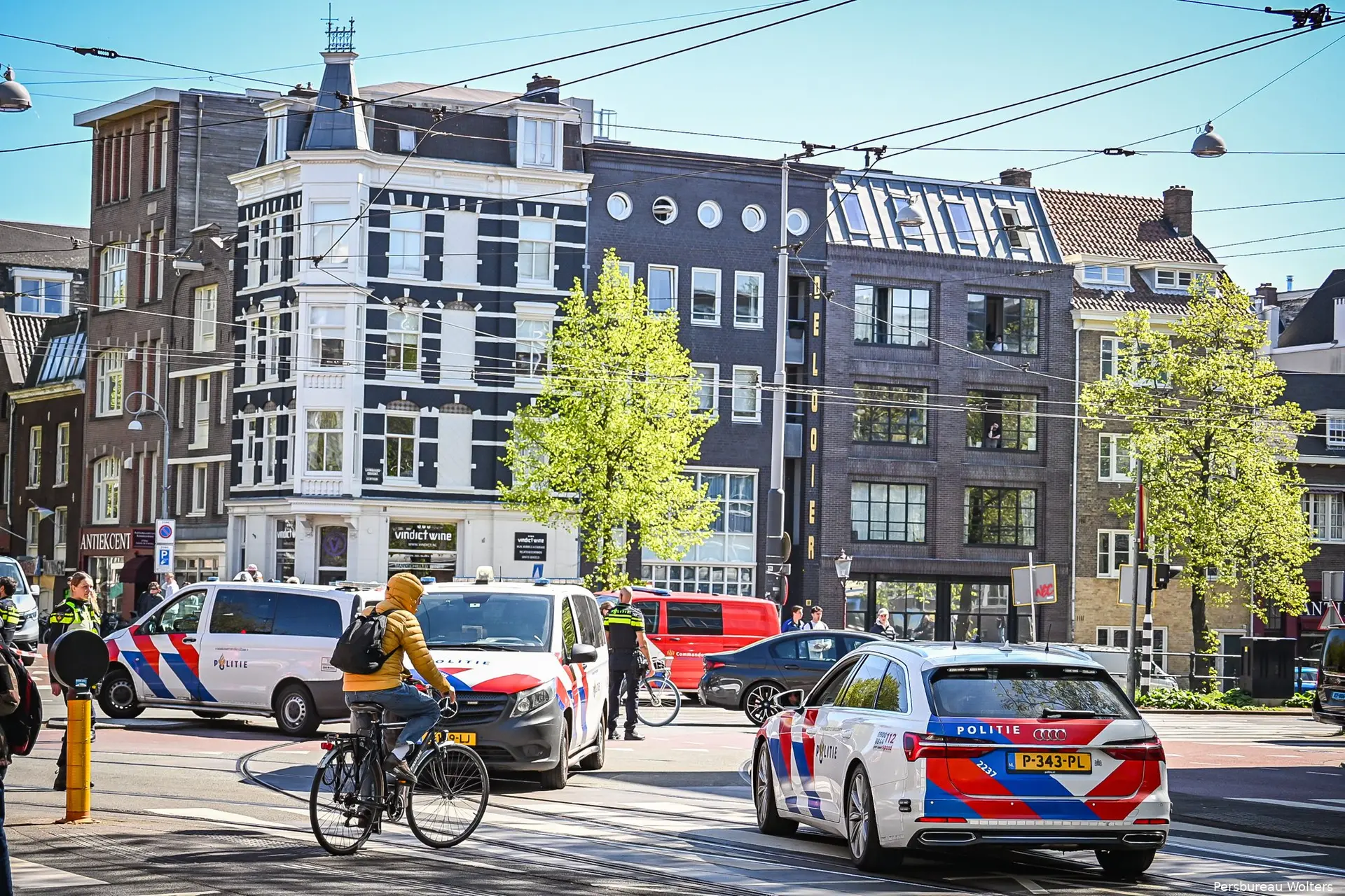 voetganger bekneld lijnbus amsterdam3