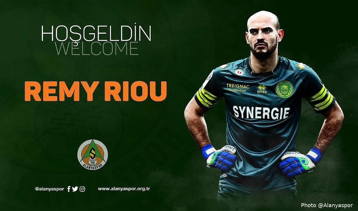 officiel le fc nantes perd remy riou dfgboadxgaae z186893
