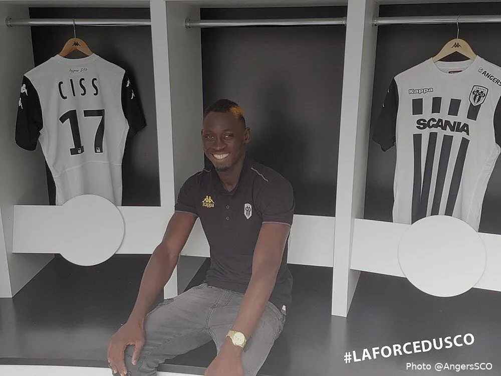 officiel une nouvelle recrue a angers de8iatewsaet8ap186699