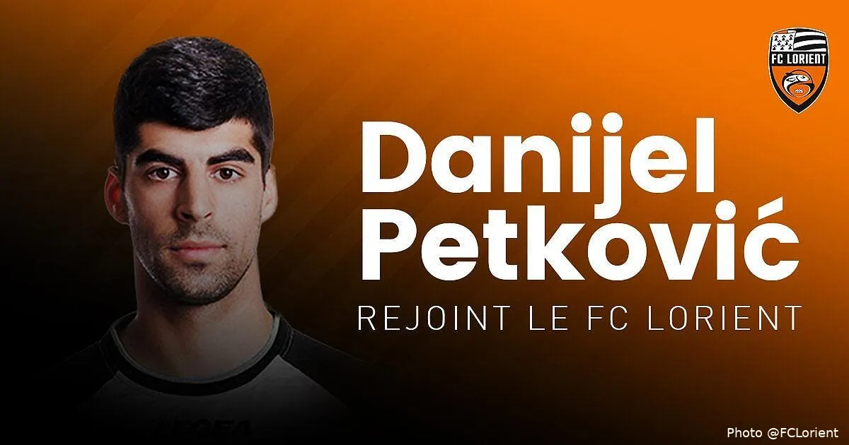 officiel landreau tient le remplacant de lecomte a lorient dedrqufxyaazevy186037